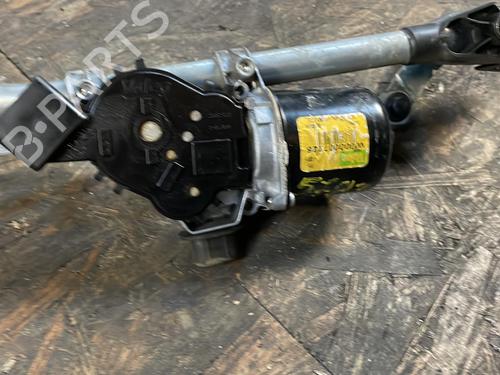 Used Front wiper motor RENAULT MEGANE III Hatchback (BZ0/1_, B3_) 1.9 dCi (BZ0N, BZ0J) (131 hp) 21338379