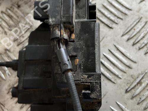 Used Front right lock RENAULT CLIO III (BR0/1, CR0/1) 1.5 dCi (BR17, CR17) (86 hp) 21347076