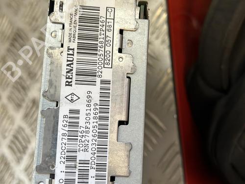Used Radio RENAULT CLIO II (BB_, CB_) 1.2 16V (BB05, BB0W, BB11, BB27, BB2T, BB2U, BB2V, CB05,... (75 hp) 21330916