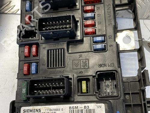 Used Fuse box PEUGEOT 206 SW (2E/K) 2.0 HDi (90 hp) 21343035