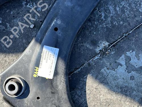 Used Left front suspension arm RENAULT SCÉNIC III (JZ0/1_) 1.6 dCi (JZ00, JZ12) (130 hp) 21338968