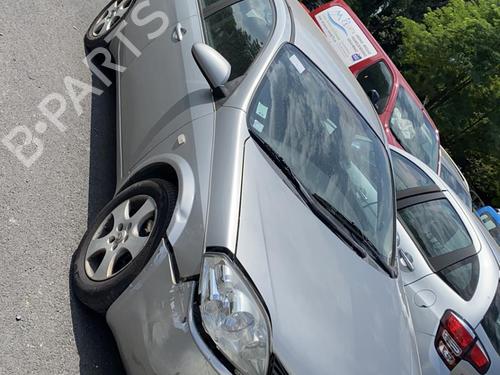 Used Parts NISSAN PRIMERA Estate (WP12) 2.2 Di 1999235