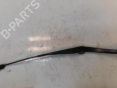 Used Front windshield wiper arm DACIA SANDERO II 1.0 SCe 75 (B8JC, B8JD) (73 hp) 21328146