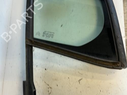 Used Front right quarter glass CITROËN C3 II (SC_) 1.4 HDi 70 (SC8HZC, SC8HR0, SC8HP4) (68 hp) 21345829