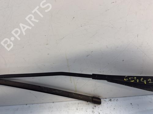 Used Front windshield wiper arm PEUGEOT 2008 I (CU_) 1.6 HDi (114 hp) 22241070