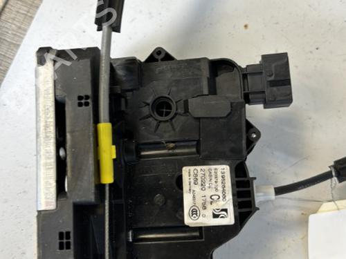 Front right lock CITROËN JUMPER II Bus 2.2 BlueHDi 140 1677681380