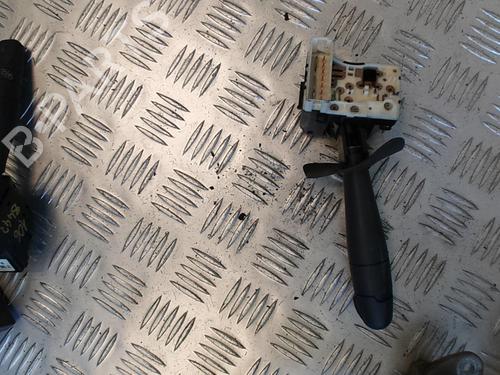 Used Steering column stalk RENAULT CLIO II (BB_, CB_) 1.2 (BB0A, BB0F, BB10, BB1K, BB28, BB2D, BB2H, CB0A,... (58 hp) 21332599