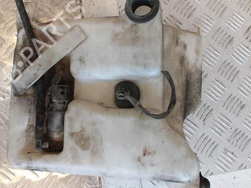 Used Windscreen washer tank MERCEDES-BENZ C-CLASS (W203) C 220 CDI (203.006, 203.008) (143 hp) 21328615