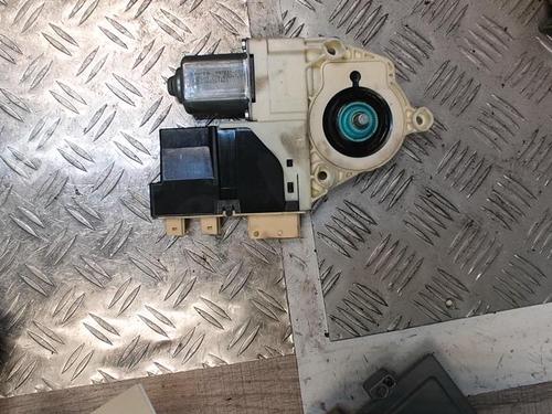Right front window motor PEUGEOT 307 (3A/C) 1.6 16V | BP21344784E20 