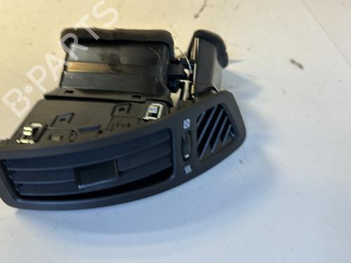 Used Air vent KIA CEE'D Hatchback (ED) 1.6 CRDi 115 (115 hp) 21330190