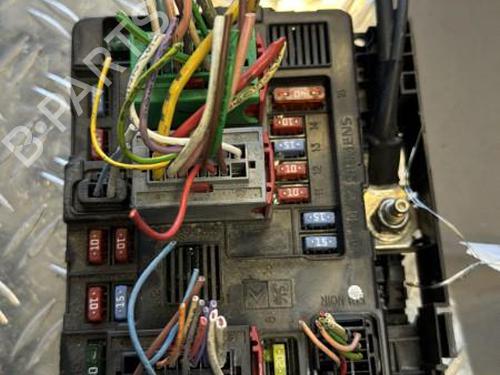 Used Fuse box CITROËN XSARA PICASSO (N68) 1.6 HDi (90 hp) 21349283