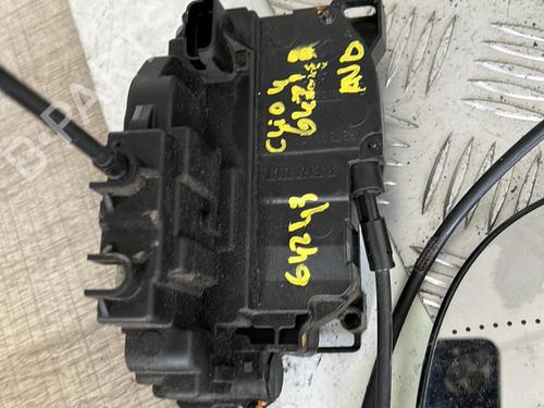 Used Front right lock RENAULT CLIO III (BR0/1, CR0/1) 1.2 16V (BR02, BR0J, BR11, CR02, CR0J, CR11) (75 hp) 21338239