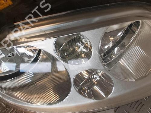 Used Right headlight VW TOURAN (1T1, 1T2) 2.0 TDI (136 hp) 21335873