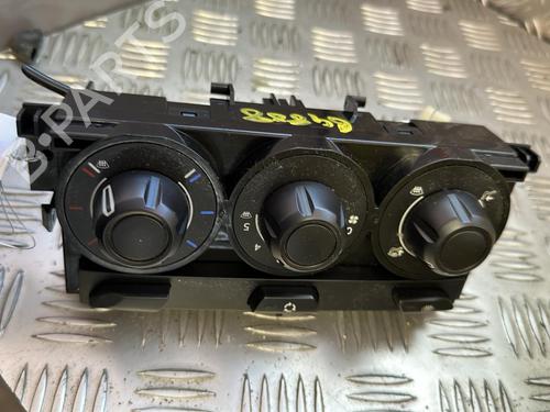 AC Styreenhet / Manøvreringsenhet CITROËN C3 II (SC_) 1.0 VTi 68 (68 hp) 21356893