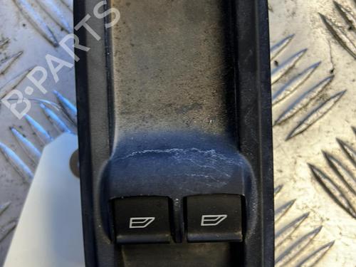 Used Left front window switch FORD FIESTA VI (CB1, CCN) 1.4 TDCi (68 hp) 21330582