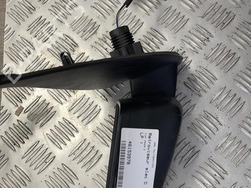 Used Right mirror FIAT PANDA (169_) 1.1 (169.AXA1A) (54 hp) 21846408