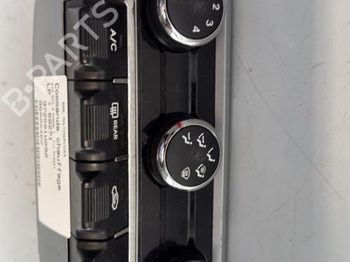 Used Climate control KIA RIO III (UB) 1.1 CRDi (75 hp) 21347614