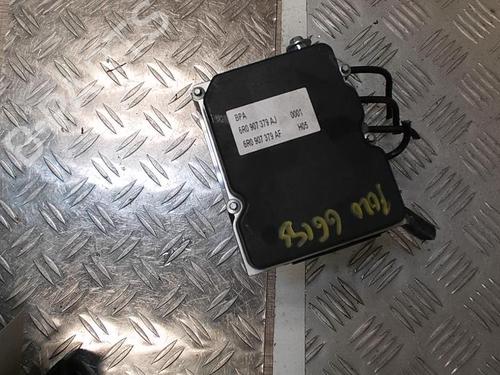 Used ABS pump VW POLO V (6R1, 6C1) 1.6 TDI (90 hp) 21328563