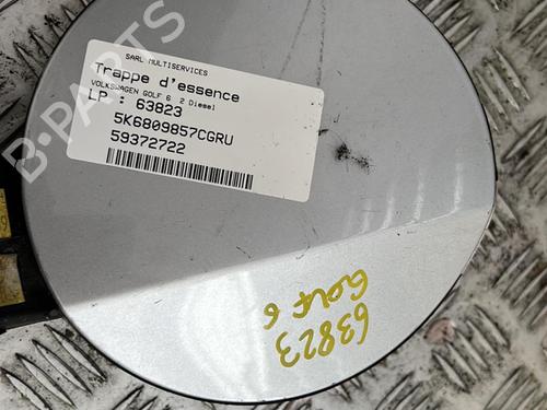 Used Fuel flap VW GOLF VI (5K1) 2.0 TDI (110 hp) 21338849
