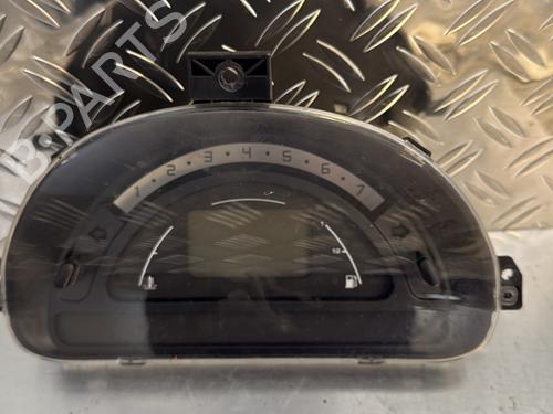 Used Instrument cluster CITROËN C3 I (FC_, FN_) 1.4 i (73 hp) 28110234