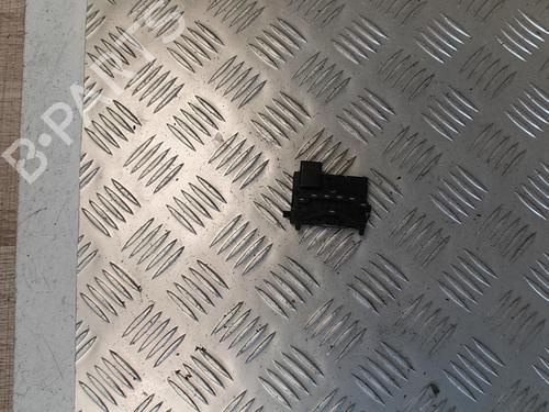 Elektronisk modul VW TOURAN (1T1, 1T2) 2.0 TDI (140 hp) 21340424