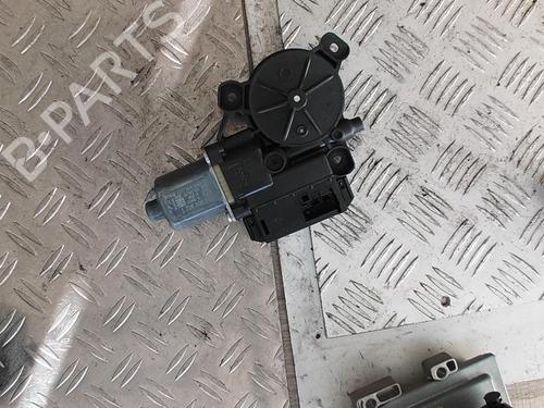 Used Right front window motor RENAULT CLIO III (BR0/1, CR0/1) 1.5 dCi (BR17, CR17) (86 hp) 21352379