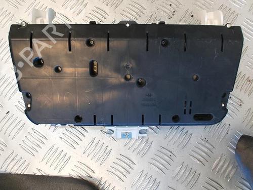 Used Instrument cluster TOYOTA COROLLA Verso (ZER_, ZZE12_, R1_) 2.2 D-4D (AUR10_, AUR10R) (136 hp) 21355927