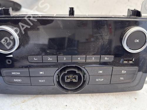 Used Radio RENAULT CLIO IV (BH_) 0.9 TCe 75 (BHNP) (76 hp) 27257028
