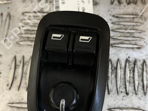 Used Left front window switch PEUGEOT 206 Hatchback (2A/C) 1.4 16V (88 hp) 21338996