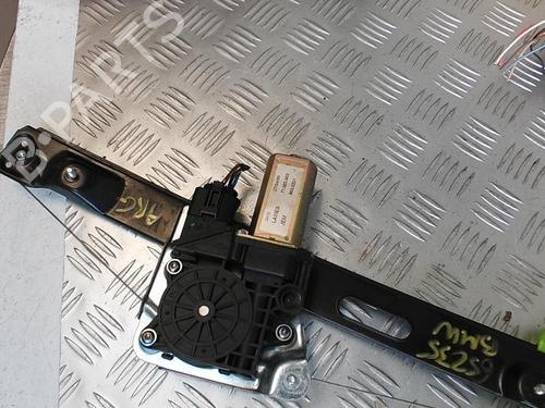 Rear left window mechanism BMW 3 (E90) 320 d | BP21340166C24 