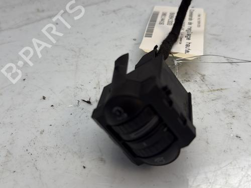 Used Headlight switch VW GOLF VI (5K1) 1.4 TSI (122 hp) 27154771