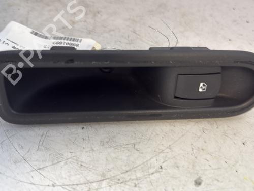 Used Right front window switch RENAULT CLIO III (BR0/1, CR0/1) 1.2 16V (BR0P, CR0P) (101 hp) 23798419