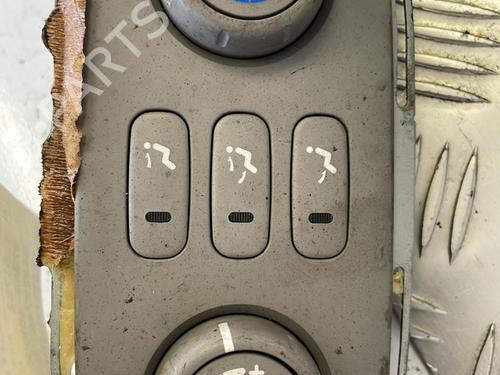Airco bedieningspaneel KIA CARNIVAL / GRAND CARNIVAL III (VQ) 2.9 CRDi (185 hp) 21334595