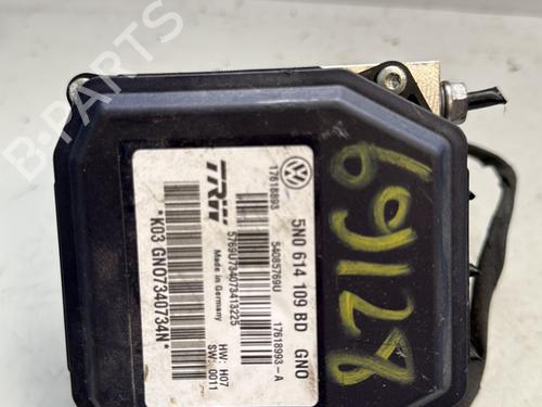 Used ABS pump VW TIGUAN (5N_) 2.0 TDI (140 hp) 26020563