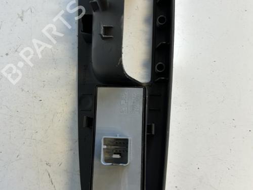 Left front window switch VW TOURAN (1T1, 1T2) 2.0 TDI 16V | BP21329878I27 