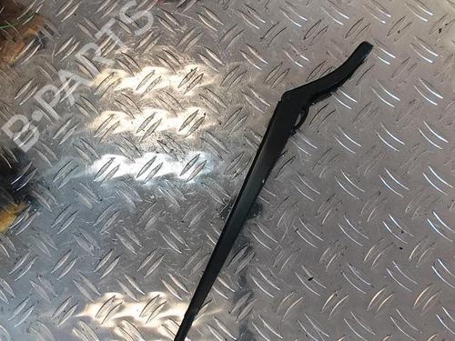 Front windshield wiper arm PEUGEOT 2008 I (CU_) 1.2 THP 110 / PureTech 110 | BP21333967C143