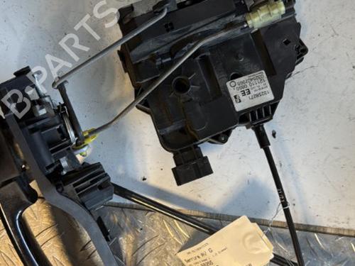Front left lock OPEL CORSA D (S07) 1.3 CDTI (L08, L68) | BP21329409C98 