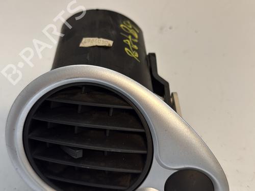 Used Air vent RENAULT CLIO III (BR0/1, CR0/1) 1.5 dCi (BR17, CR17) (86 hp) 24330842