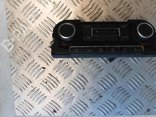 Used Climate control VW GOLF VI (5K1) 2.0 TDI (110 hp) 21348490