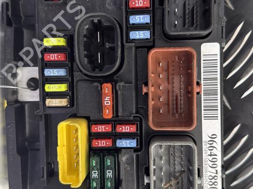 Used Fuse box CITROËN C3 I (FC_, FN_) 1.1 i (60 hp) 28019613