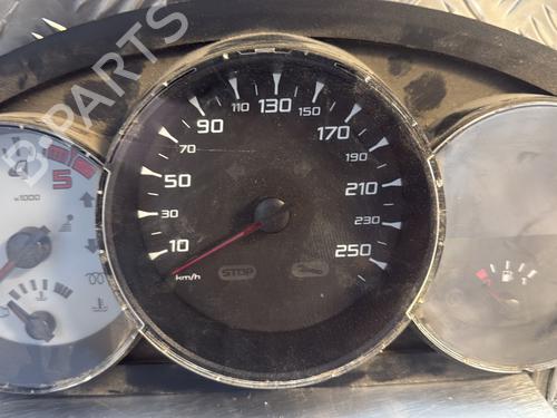 Kombiinstrument RENAULT MEGANE III Hatchback (BZ0/1_, B3_) 1.9 dCi (BZ0N, BZ0J) (131 hp) 28035138