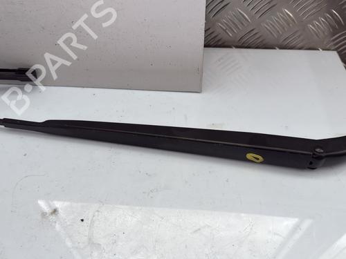 Front windshield wiper arm PEUGEOT 2008 II (UD_, US_, UY_, UJ_, UR_, UC_) 1.2 PureTech 130 (USHNS, URHNS) | BP25115546C143