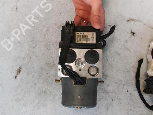 Used ABS pump RENAULT MEGANE I Coach (DA0/1_) 1.4 16V (DA0D, DA1H, DA0W, DA10) (95 hp) 21358146