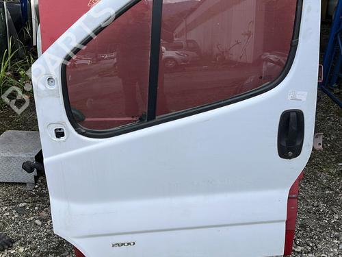 Left front door OPEL VIVARO A Van (X83) 2.0 CDTI (F7) 93194149