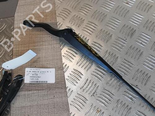 Used Front windshield wiper arm OPEL CORSA E (X15) 1.4 (08, 68) (90 hp) 21352918