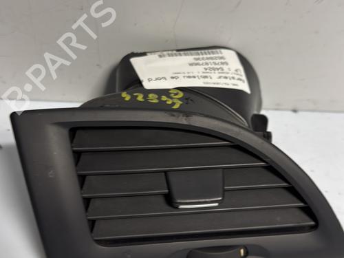 Used Air vent RENAULT MEGANE III Hatchback (BZ0/1_, B3_) 1.5 dCi (86 hp) 21527405