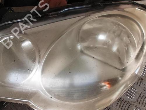 Used Left headlight VW POLO (9N_, 9A_) 1.4 TDI (70 hp) 21847684
