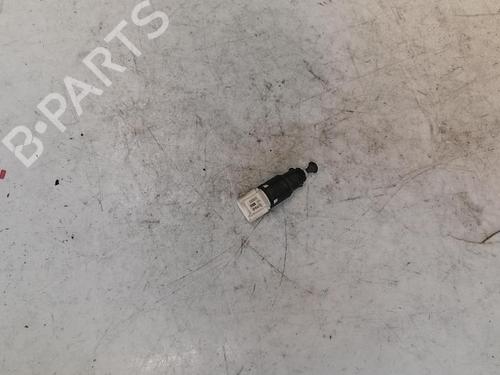 Elektronisk modul RENAULT CLIO III (BR0/1, CR0/1) 1.4 16V (98 hp) 21333715
