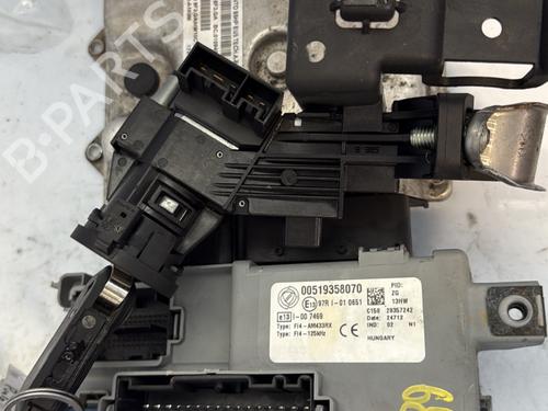 Used Electronic module FIAT PUNTO (199_) 1.3 D Multijet (84 hp) 24925057