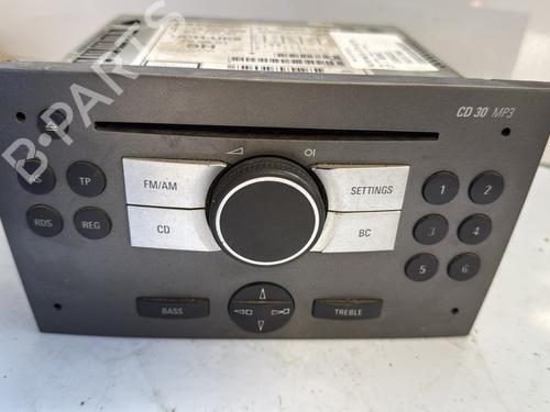 Used Radio OPEL VIVARO A Van (X83) 2.0 CDTI (F7) (114 hp) 25269329